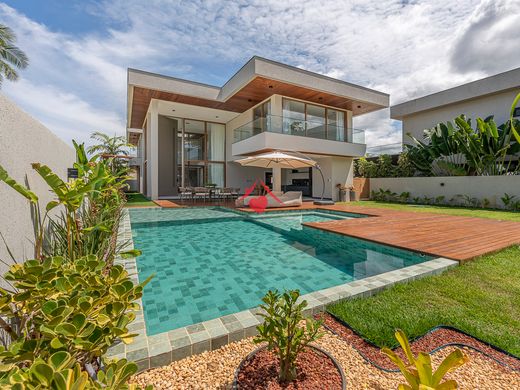 منزل ﻓﻲ Guarajuba, Camaçari