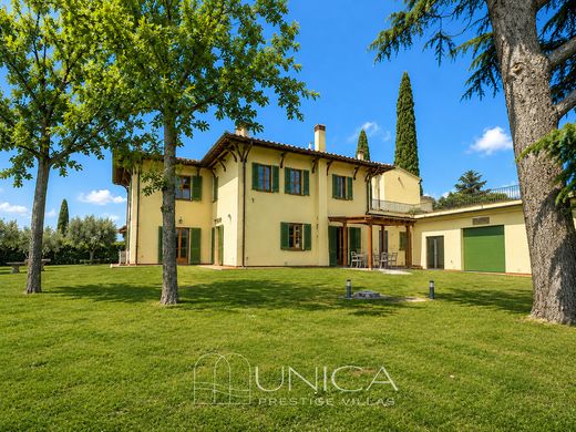 Villa in Carmignano, Provincia di Prato