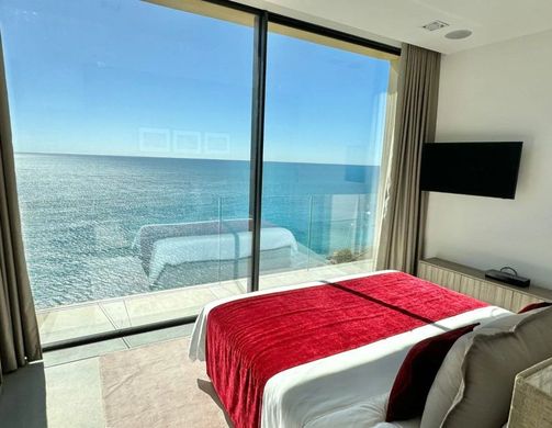 ‏וילה ב  Roquebrune-Cap-Martin, Alpes-Maritimes