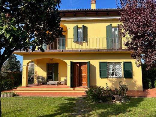 Villa en Castelfranco Piandiscò, Arezzo