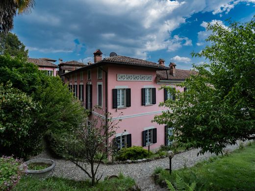 Villa in Albese con Cassano, Provincia di Como