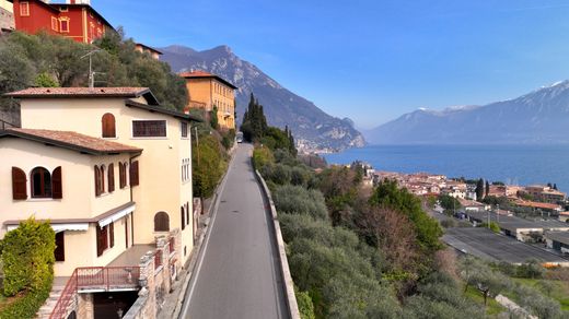 Вилла, Bogliaco, Provincia di Brescia