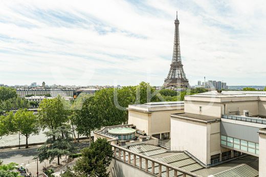 Apartment in Paris, Île-de-France