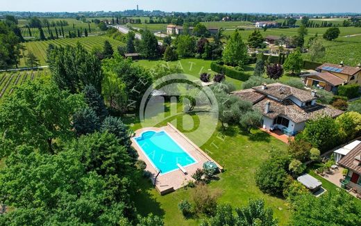 Villa in Sirmione, Provincia di Brescia