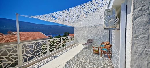 Villa in Ðenovići, Herceg Novi