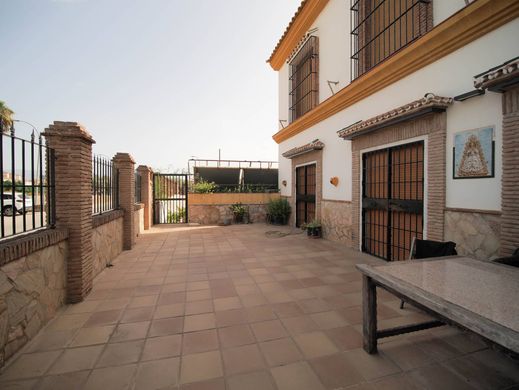Appartementencomplex in Pizarra, Provincia de Málaga