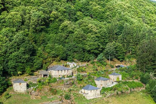 Kɪr evi Taramundi, Province of Asturias