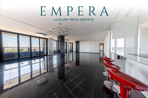Penthouse Roma, Lazio bölgesinde