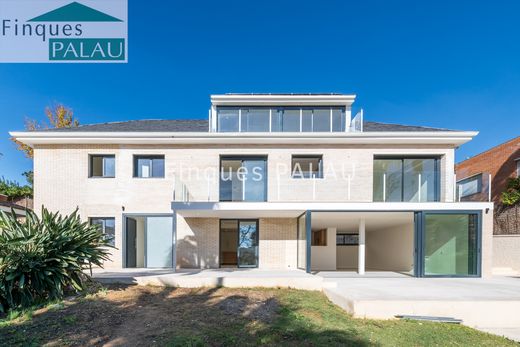 Casa de lujo en Sant Just Desvern, Provincia de Barcelona