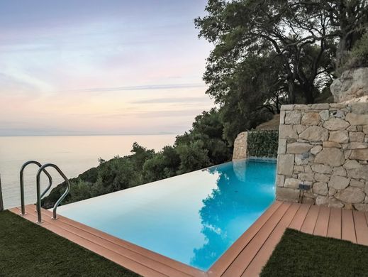Villa Corfu, Nomós Kerkýras