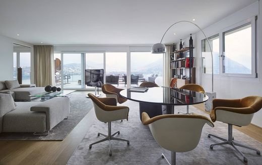 Apartment / Etagenwohnung zu verkaufen in Paradiso