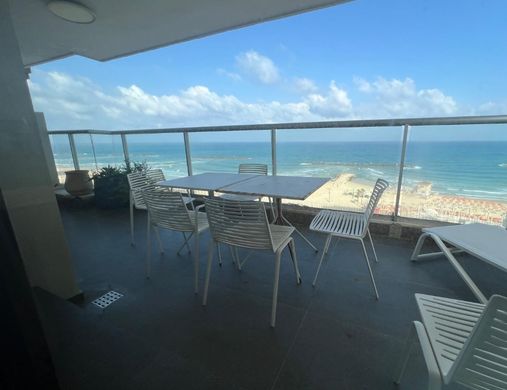 Appartement in Tel Aviv, Tel Aviv District