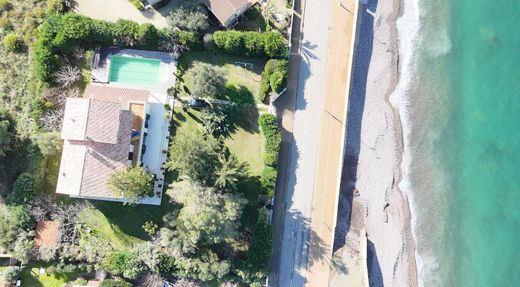 Villa in Saint-Florent, Upper Corsica