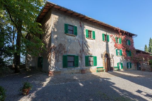 郊区住宅  Volterra, 比萨省