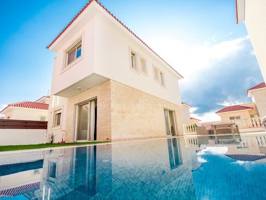 Casa de lujo en Mouttagiáka, Limassol District