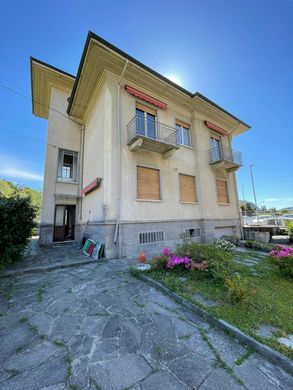 Semidetached House in Verbania, Piedmont
