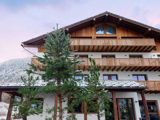 Apartamento - La Thuile, Provincia di Aosta