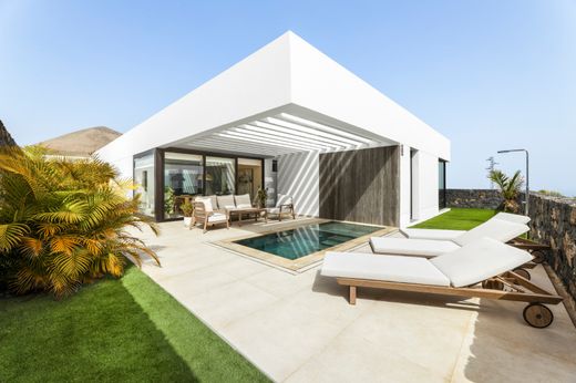Villa in Tías, Province of Las Palmas