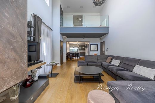 Διαμέρισμα σε Glyfáda, Nomarchía Athínas