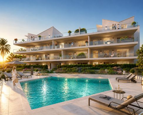 Apartment / Etagenwohnung in Cannes, Alpes-Maritimes