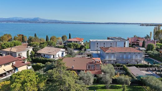 Semidetached House in Sirmione, Provincia di Brescia