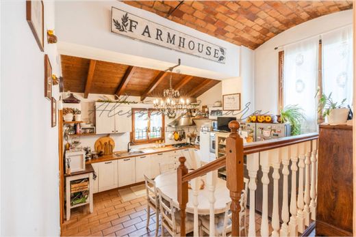Appartement à Pianoro, Bologne