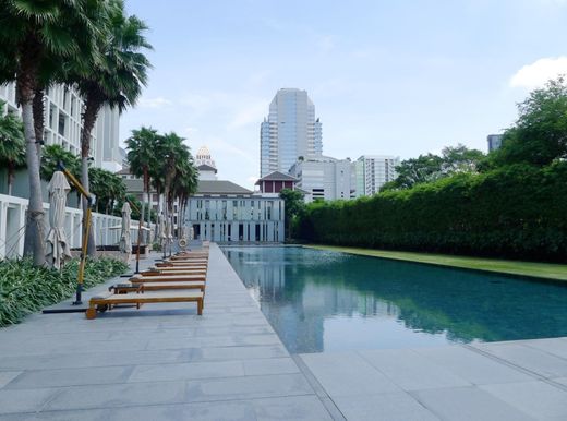 Apartment / Etagenwohnung in Sathorn, Bangkok