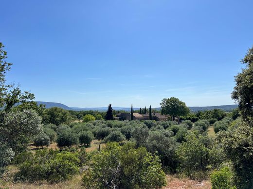 Country House in Gordes, Vaucluse