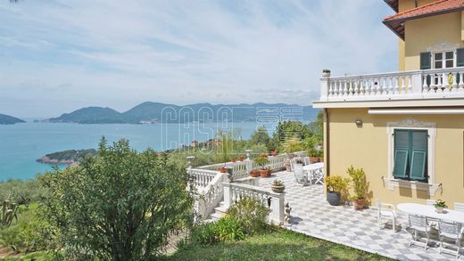 Villa a Lerici, La Spezia