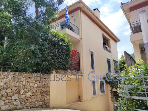 Casa en Atenas, Nomarchía Athínas