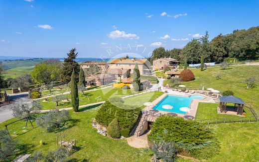 Gutshaus oder Landhaus in Gambassi Terme, Florenz