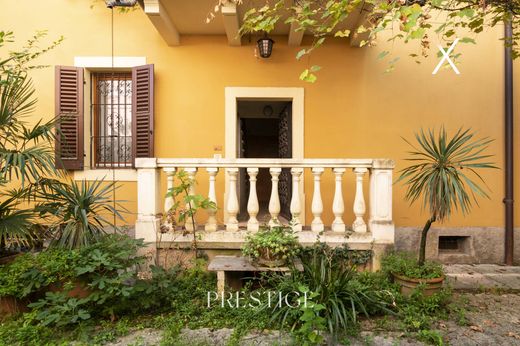 Dublex Verona, Verona ilçesinde