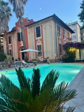 Villa a Albissola Marina, Savona