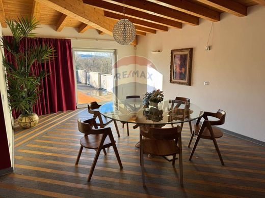 Loft in Varese, Provincia di Varese