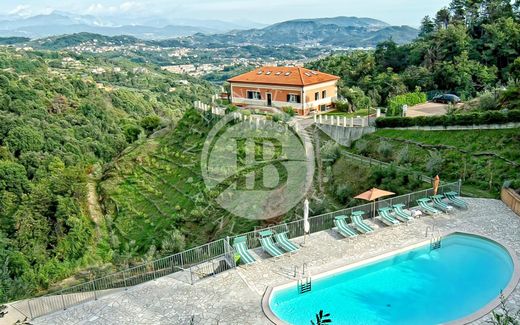 Villa a Pianazza, La Spezia