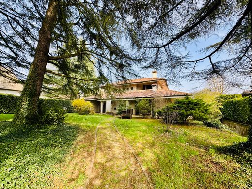 Villa in Casatenovo, Provincia di Lecco