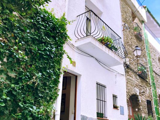 Cadaqués, Província de Gironaの一戸建て住宅