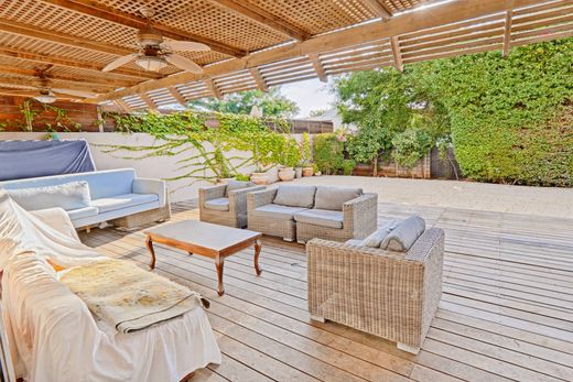 Semidetached House in Caesarea, Haifa District