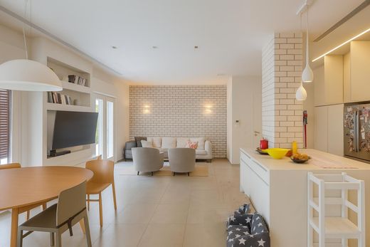 Apartment in Tel Aviv Yaffo, Tel Aviv