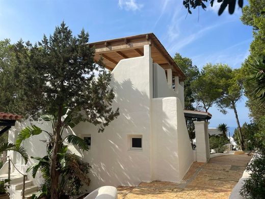 Villa in Ibiza-stad, Balearen