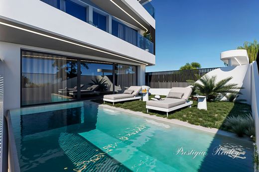 Duplex in Voúla, Nomarchía Anatolikís Attikís