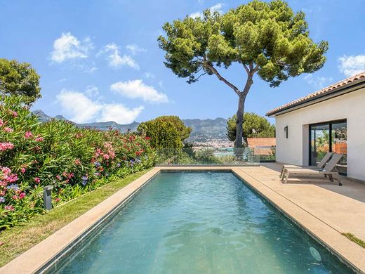 Villa en Roquebrune-Cap-Martin, Alpes Marítimos
