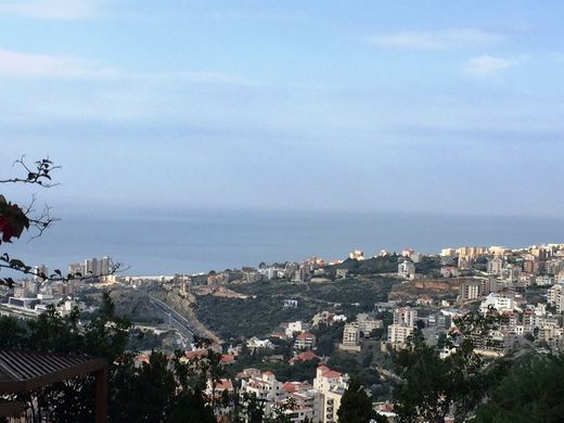 دوبلكس ﻓﻲ Jounieh, Muḩāfaz̧at Jabal Lubnān