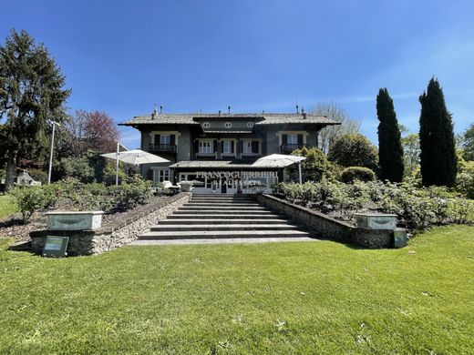 Villa - Besana in Brianza, Provincia di Monza e della Brianza
