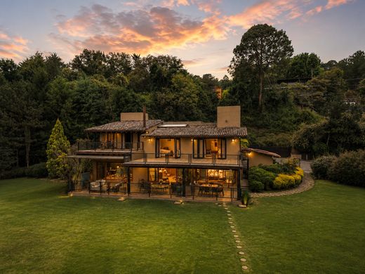Müstakil ev Valle de Bravo, Estado de México
