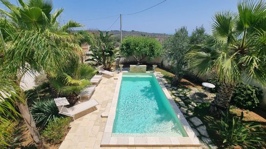 Villa in Gagliano del Capo, Provincia di Lecce