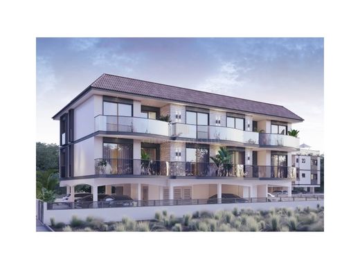 Apartment / Etagenwohnung in Limassol, Limassol District