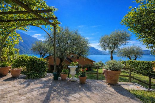 Вилла, San Siro, Provincia di Como