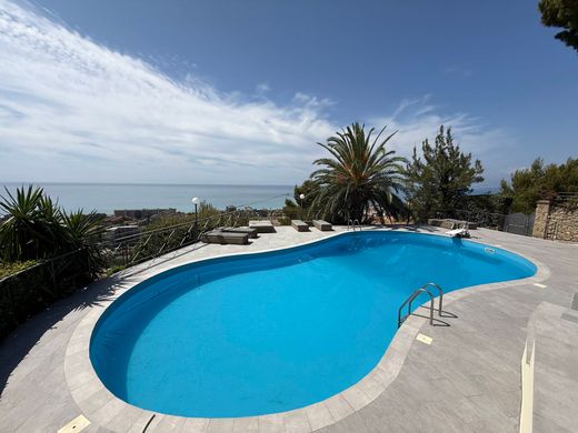 Villa in Ventimiglia, Provincia di Imperia