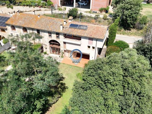 Villa multifamiliale à Palol de Revardit, Province de Gérone